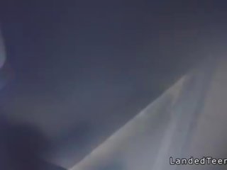 Тийн стопаджия духане в публичен обществена тоалетна