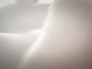 Шикарна жінка відстій як вона їде її ман