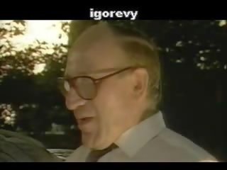 Радість karins - італійська порно queens - сім’я ковтати - igorevy