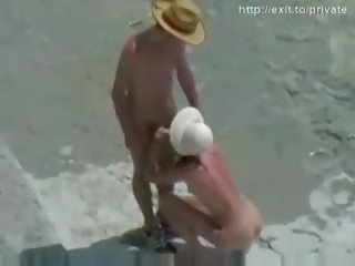 নগ্ন সাগর পাড় যৌন অসাধারণ শৌখিন দম্পতি