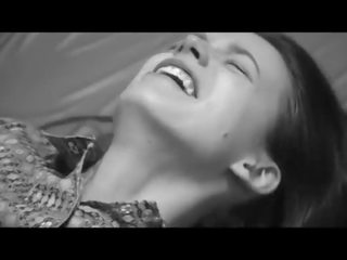 Nymphomaniac volume 1 kirli clip scenes