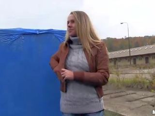 捷克語 特點 zuzana flashes 和 搗爛