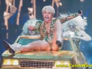 마일리 cyrus 나체상 그만큼 완전한 수집