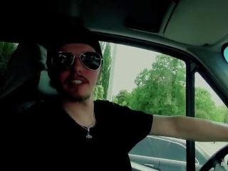 Bums автобус - хардкор възрастен клипс в на задна седалка с мръсница немски блондинки deity