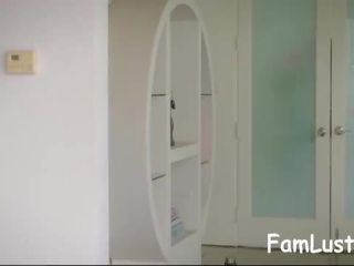 Супер мама спокушає крок краля для ебать - famlust.com