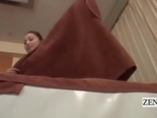 副标题 衣女裸体男 日本语 摩洛伊斯兰解放阵线 肛交 按摩 同 灰机