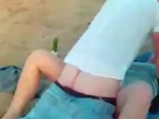 더러운 비디오 에 그만큼 불가리아 사람 바닷가