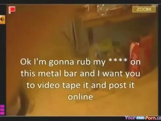 Groovy азіатська молодий леді з великий цицьки