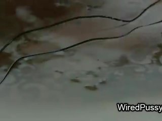 경계 wired 하녀 엿 로 레즈비언