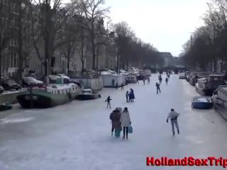 Paid реальний вулиця дівчина смокче пеніс