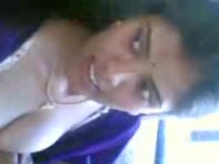 Desi college babe showing boobs in bus