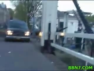 Чудовий підліток seductress lowers blokes