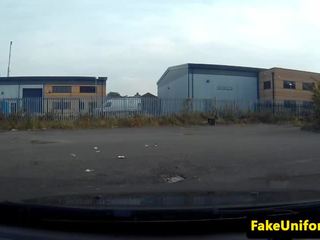 Assfingering висота недосвідчена plowed по ик поліцейський