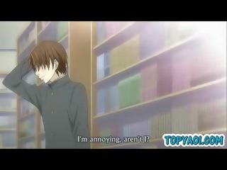 Hentai homosexuální chlápek a člověk mající strokes a láska v knihovna pokoj