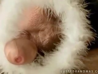 대단히 늙은 할머니 빌어 먹을 에이 녀석