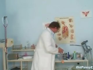 Елегантен стар момиче mila потребности гинекомастия клиника изпит