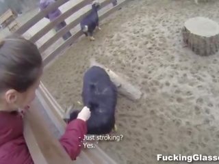 Трахання окуляри - squirrel foretells splendid анал порно
