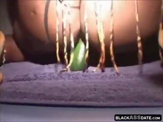 Речі що чорна манда може приймати подібно пляшка льодяник на паличці і lemon
