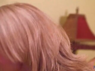 Ebony MILF Experiences Lesbian dirty film for the First Time with Her New friend