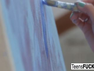 Teen Artist Vladislava Takes a Break for an Anal.