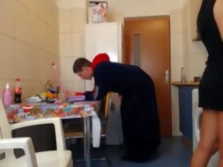 Adriana ar обличчя orice pentru bani, безкоштовно секс кліп бути