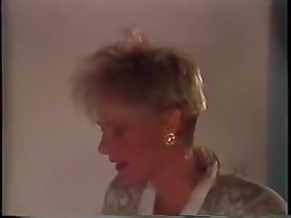 비서 1990: 무료 1990 관 더러운 클립 표시 도 8b