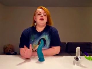 Velma voodoos reviews&colon; the taintacle - hankeys mainan unboxing