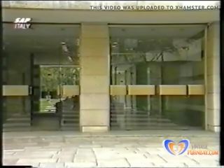 Occhi famelici 又名 饿 眼睛 意大利人 1991 葡萄收获期 成人 夹
