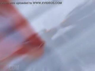Чукане на произведение храни доставка дъщеря