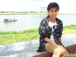 Asiansexdiary крихітна гаряча для trot азіатська picked вгору для мінет