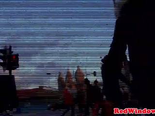 Hugetits 欧元 妓女 得到 性交 和 cumcovered