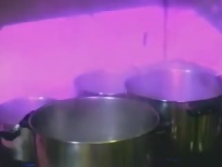 该 污秽 丰富 1980: 自由 1980 色情 节目 fc