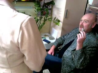 A Generous Treat for a middle-aged MILF Secretary: Free xxx video clip 3d