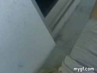Голям titted deity борби с участието на овен пенис