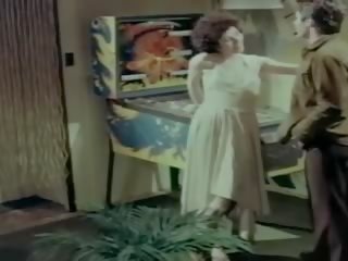풋내기 록 1977 mkx: 무료 포르 널 풋내기 고화질 트리플 엑스 클립 vid fd