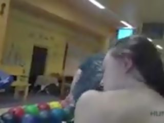 Трябва на пари в брой водя ученик нетърпелив към нека непознат гвоздей негов.