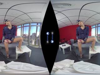 기절시키는 스튜어디스 좋아 그것 언제 당신 파리 그녀의 에 그만큼 달 에 당신의 고기 plane