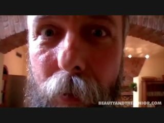 Старший команда bonks в вагітна hotty