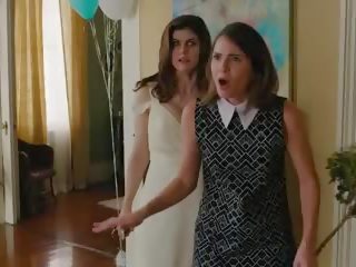 Alexandra daddario - when we first met, для дорослих кліп 18