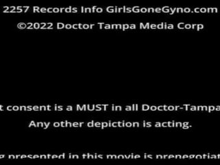 Aria Nicole's The Perverted Podiatrist&comma;Babes Female master has provocative foot fetish&comma; At GirlsGoneGynoCom