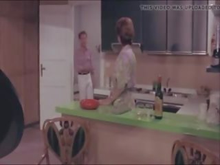 L'insegnante Viene a Casa 1978, Free Celebrity X rated movie video f3