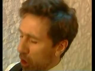 Inspector buttbreaker 대 짧은 머리 사기